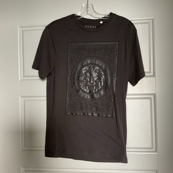 Shadow-Foil Lion Tee - Picture 3 of 5